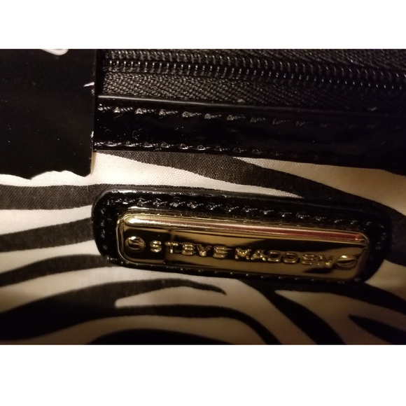 NWT Steve Madden - Shiny Black Purse - Picture 4 of 6